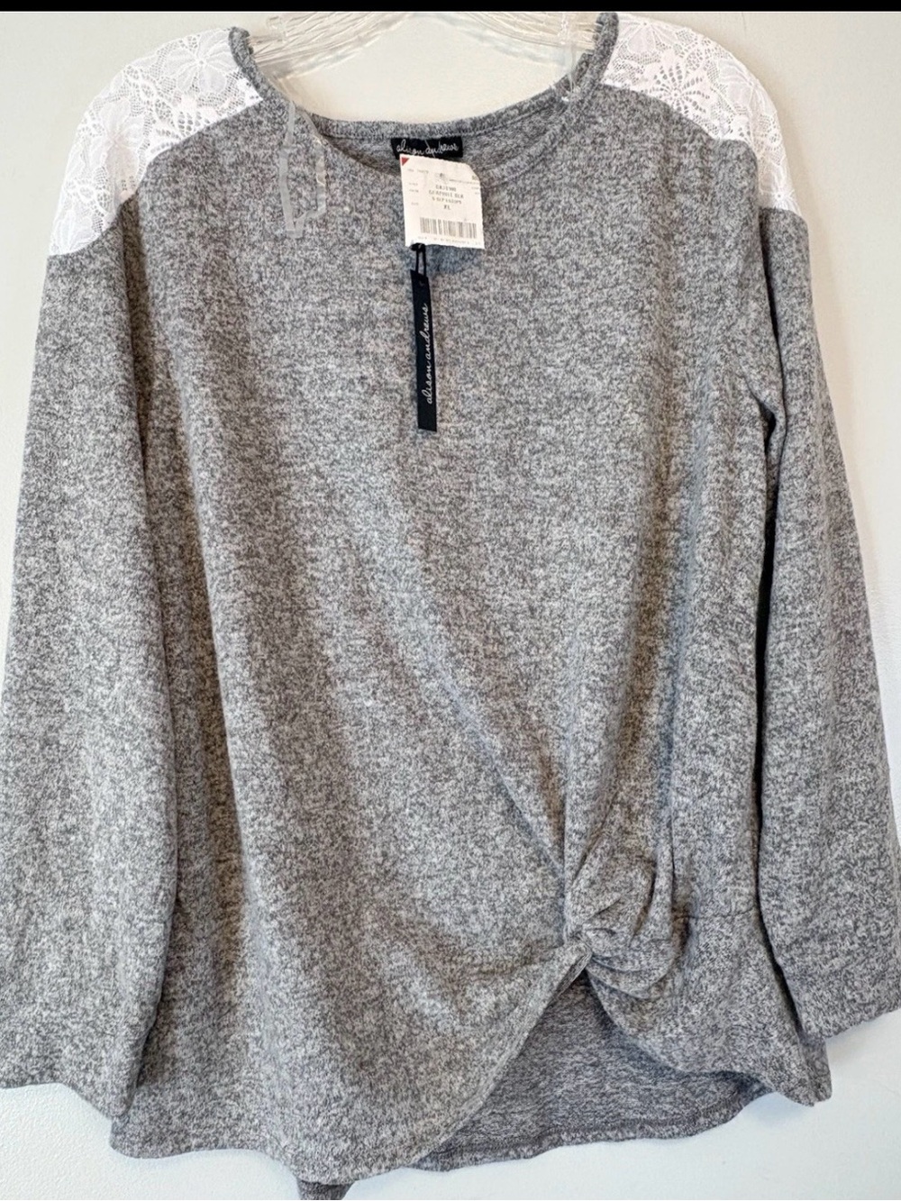 Alison Andrews XL NWT Gray Solid Knit Stretch Crew Neck Lace Shoulder Pullover